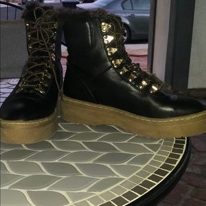 ZARA SHORT ANKLE BOOTS